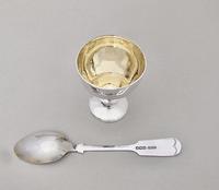 George V Cased Silver Egg Cup & Spoon Set by Henry Williamson Ltd, Birmingham 1911 (4 of 7) George V Cased Silver Egg Cup & Spoon Set by Henry Williamson Ltd, Birmingham 1911 (4 of 7)