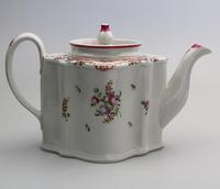 Very Pretty Georgian New Hall Porcelain Lozenge Teapot 195 c.1780 (5 of 8) Very Pretty Georgian New Hall Porcelain Lozenge Teapot 195 c.1780 (5 of 8)