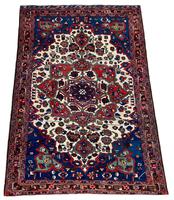 Antique Bakhtiar Rug (2 of 10) Antique Bakhtiar Rug (2 of 10)
