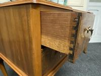 Antique Queen Anne Burr Walnut Dressing Table (12 of 16) Antique Queen Anne Burr Walnut Dressing Table (12 of 16)