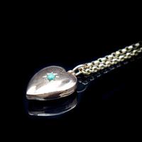 Antique Turquoise Heart 9ct 9K Gold Locket and Chain Necklace (4 of 10) Antique Turquoise Heart 9ct 9K Gold Locket and Chain Necklace (4 of 10)