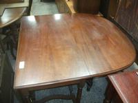 Large Mahogany Gate Leg Dining Table (2 of 3) Large Mahogany Gate Leg Dining Table (2 of 3)