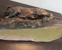 Large Sculpture of Spelter Hunting Dogs By T. Cartier with a Bronzed Finish (7 of 7) Large Sculpture of Spelter Hunting Dogs By T. Cartier with a Bronzed Finish (7 of 7)