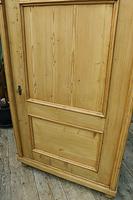Fabulous Large Old Pine One Door Cupboard - Linen/Food/Kitchen/Larger/Wardrobe - We Del;iver! (7 of 11) Fabulous Large Old Pine One Door Cupboard - Linen/Food/Kitchen/Larger/Wardrobe - We Del;iver! (7 of 11)