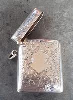 Sterling Silver Vesta Case - 1920 (3 of 4) Sterling Silver Vesta Case - 1920 (3 of 4)