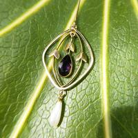 Antique 9ct Gold Peridot, Amethyst & Pearl Pendant, Suffragette Colours (7 of 9) Antique 9ct Gold Peridot, Amethyst & Pearl Pendant, Suffragette Colours (7 of 9)
