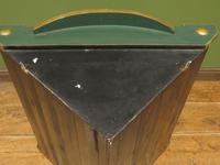 Vintage 1950s Chinese Painted Corner Cabinet, Racing Green (16 of 16) Vintage 1950s Chinese Painted Corner Cabinet, Racing Green (16 of 16)