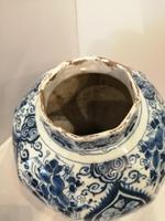 Superb 18th Century Dutch Delft Vase (9 of 10) Superb 18th Century Dutch Delft Vase (9 of 10)
