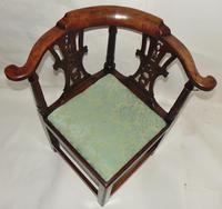 Georgian Walnut Corner Chair (4 of 7) Georgian Walnut Corner Chair (4 of 7)