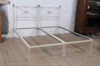 Simple Pair of Single Victorian Iron & Brass no End Beds - Can be Joined (7 of 8) Simple Pair of Single Victorian Iron & Brass no End Beds - Can be Joined (7 of 8)