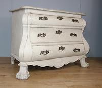 Bombé White Painted Chest of Drawers (4 of 9) Bombé White Painted Chest of Drawers (4 of 9)
