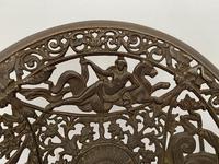 Pair of 19th Century Coalbrookdale Cast Iron Plates c.1880 (3 of 6) Pair of 19th Century Coalbrookdale Cast Iron Plates c.1880 (3 of 6)