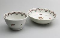 A Very Pretty New Hall Porcelain Floral Spray Tea Bowl & Saucer C.18thc (4 of 5) A Very Pretty New Hall Porcelain Floral Spray Tea Bowl & Saucer C.18thc (4 of 5)