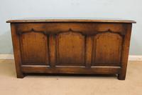 Oak Blanket Chest Coffer (2 of 9) Oak Blanket Chest Coffer (2 of 9)