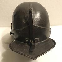 English Civil war New Army Lobster pot Helmet (2 of 10) English Civil war New Army Lobster pot Helmet (2 of 10)