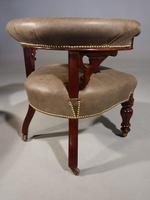 A Fine Pair of Mid 19th Century Desk or Library Chairs (4 of 8) A Fine Pair of Mid 19th Century Desk or Library Chairs (4 of 8)