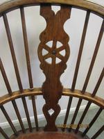 19th Century Wheel-back Windsor Chair (3 of 6) 19th Century Wheel-back Windsor Chair (3 of 6)
