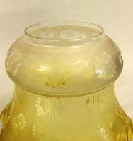 Antique Victorian Yellow Glass Oil Lamp (5 of 12) Antique Victorian Yellow Glass Oil Lamp (5 of 12)