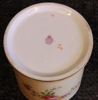 Antique Royal Worcester Blush Ivory Lidded Jar (7 of 8) Antique Royal Worcester Blush Ivory Lidded Jar (7 of 8)