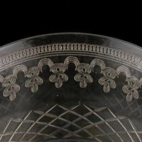 Set of Eight Champagne or Wine Glasses (4 of 7) Set of Eight Champagne or Wine Glasses (4 of 7)
