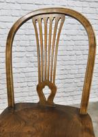 Set of 4 Windsor Kitchen Chairs with Unusual Back-rest Style (7 of 7) Set of 4 Windsor Kitchen Chairs with Unusual Back-rest Style (7 of 7)