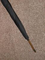 Antique Hallmarked 1918 - 9 Carat Gold Umbrella by Kendall with Black Canopy (8 of 17) Antique Hallmarked 1918 - 9 Carat Gold Umbrella by Kendall with Black Canopy (8 of 17)