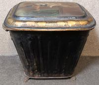 19th Century Toleware Coal Bin (7 of 10) 19th Century Toleware Coal Bin (7 of 10)