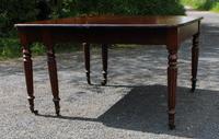 1830s Mahogany Pull-out Table with Two Leaves on Turned Legs with Castors (4 of 7) 1830s Mahogany Pull-out Table with Two Leaves on Turned Legs with Castors (4 of 7)