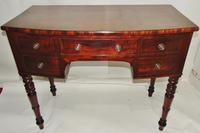 Georgian Mahogany Bow Dressing Table (2 of 7) Georgian Mahogany Bow Dressing Table (2 of 7)