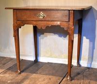 Early Georgian Oak Side Table (8 of 9) Early Georgian Oak Side Table (8 of 9)