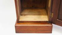 Edwardian Mahogany Bedside Cabinet (9 of 12) Edwardian Mahogany Bedside Cabinet (9 of 12)