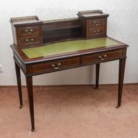 Small Writing Desk in Mahogany