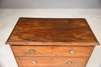 Georgian Mahogany Chest of Drawers (11 of 12) Georgian Mahogany Chest of Drawers (11 of 12)