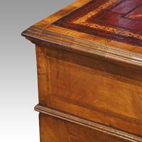 Walnut Pedestal Desk by Waring and Gillow (11 of 18) Walnut Pedestal Desk by Waring and Gillow (11 of 18)