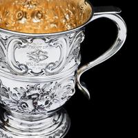 Georgian Solid Silver Loving Cup / Two Handled Cup - London 1748 (27 of 28) Georgian Solid Silver Loving Cup / Two Handled Cup - London 1748 (27 of 28)