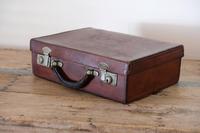 Small Vintage Leather Suitcase (8 of 10) Small Vintage Leather Suitcase (8 of 10)