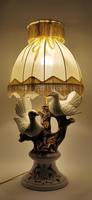 Large Capodimonte Porcelain Bird Figurine Table Lamp (10 of 10) Large Capodimonte Porcelain Bird Figurine Table Lamp (10 of 10)