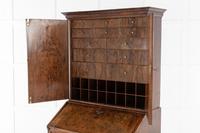 17th Century William & Mary Walnut Bureau Cabinet (4 of 13) 17th Century William & Mary Walnut Bureau Cabinet (4 of 13)