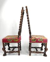 Fine Set of Four Late 17th - Early 18th Century Walnut Chairs (6 of 14) Fine Set of Four Late 17th - Early 18th Century Walnut Chairs (6 of 14)
