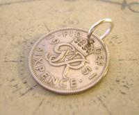 Vintage Pocket Watch Chain Fob 1951 Lucky Silver Sixpence Old 6d Coin Fob (3 of 8) Vintage Pocket Watch Chain Fob 1951 Lucky Silver Sixpence Old 6d Coin Fob (3 of 8)