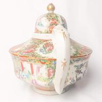 19th Century Cantonese Femille Rose Large Tea Pot (6 of 12) 19th Century Cantonese Femille Rose Large Tea Pot (6 of 12)