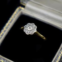 Vintage Diamond Cluster Flower Daisy 18ct 18K Yellow Gold Ring (9 of 10) Vintage Diamond Cluster Flower Daisy 18ct 18K Yellow Gold Ring (9 of 10)