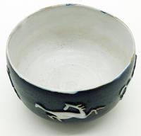 Good British Art Studio Pottery Bowl with Stylised Galloping Horses 20th Century (6 of 8) Good British Art Studio Pottery Bowl with Stylised Galloping Horses 20th Century (6 of 8)