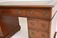 Antique Victorian Mahogany Pedestal Desk (7 of 10) Antique Victorian Mahogany Pedestal Desk (7 of 10)