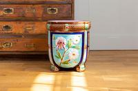 Late 19th Century Large Decorative Floor Standing Majolica Planter (11 of 12) Late 19th Century Large Decorative Floor Standing Majolica Planter (11 of 12)