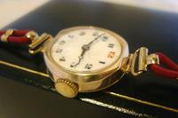 9ct Gold Ladies Wrist Watch 1934 Swiss 15 Jewel Porcelain Dial Red 12 FWO (8 of 12) 9ct Gold Ladies Wrist Watch 1934 Swiss 15 Jewel Porcelain Dial Red 12 FWO (8 of 12)