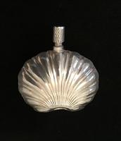 Silver Scent Bottle by Ari D Norman London (4 of 4) Silver Scent Bottle by Ari D Norman London (4 of 4)