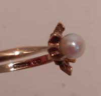 Gold Ring with Cultured Pearl (2 of 2) Gold Ring with Cultured Pearl (2 of 2)
