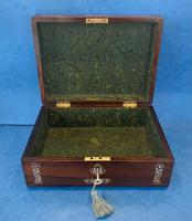 William IV Mother Pearl Inlaid Rosewood Box (11 of 12) William IV Mother Pearl Inlaid Rosewood Box (11 of 12)