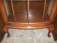 Mahogany Display Cabinet on Queen Anne Legs (3 of 3) Mahogany Display Cabinet on Queen Anne Legs (3 of 3)